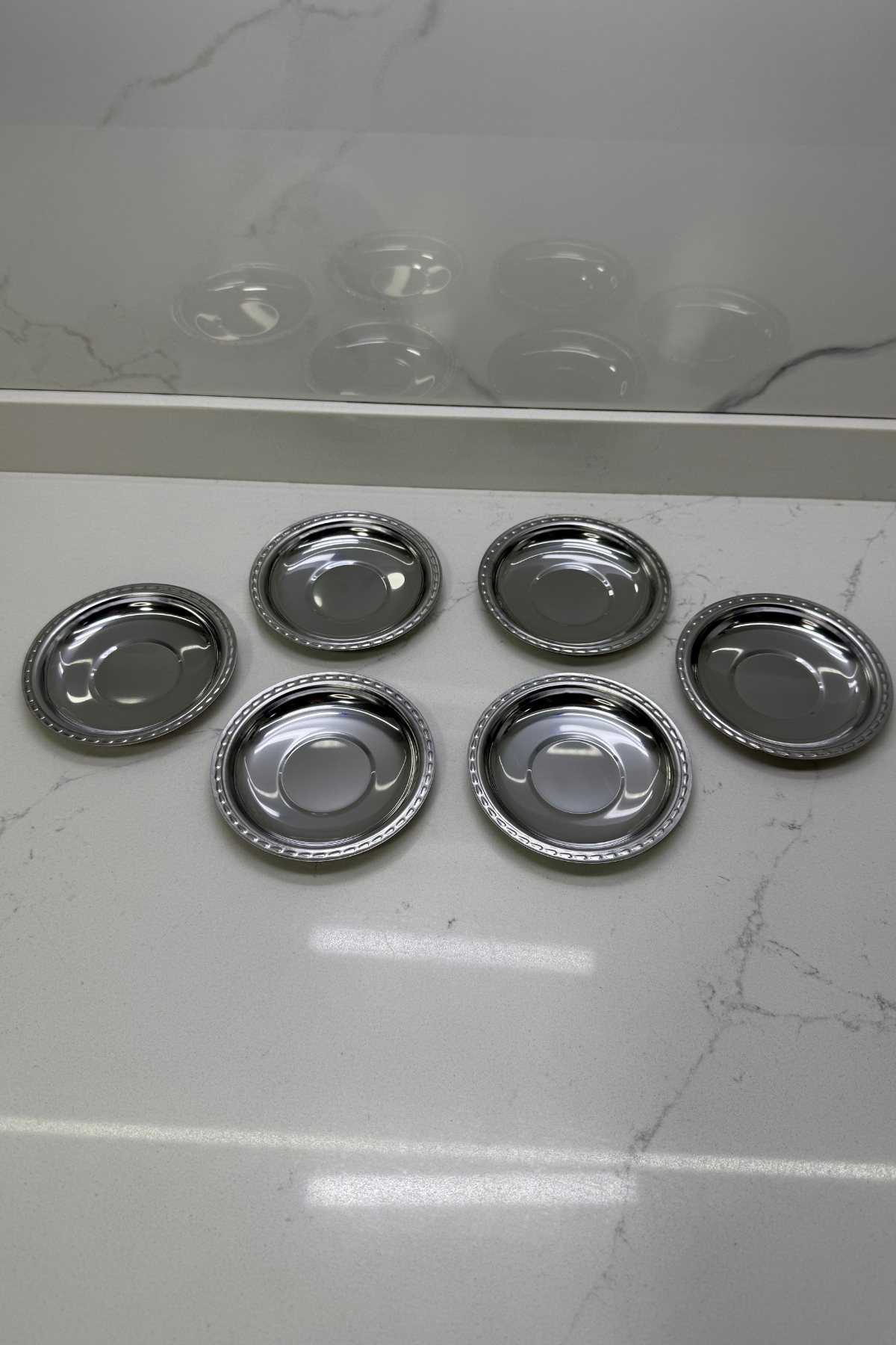 Gri metal çay tabağı 6’lı set, 10 cm